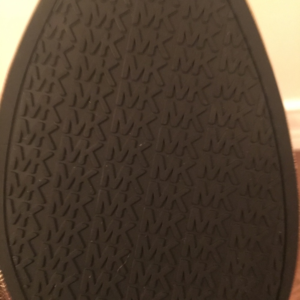 LAST PAIR! Michael Kors Myles Ballet Flat - Picture 7 of 8
